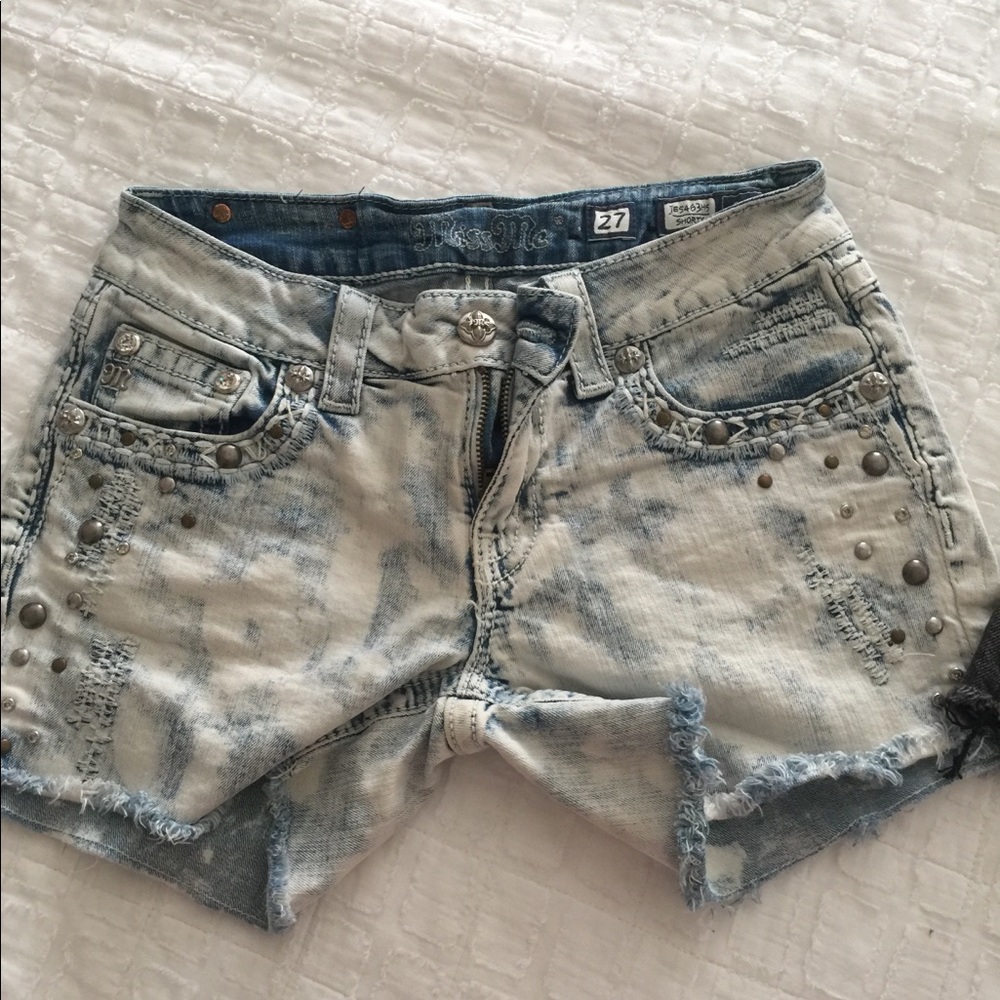 Miss Me Distressed Jean Shorts - Light Blue